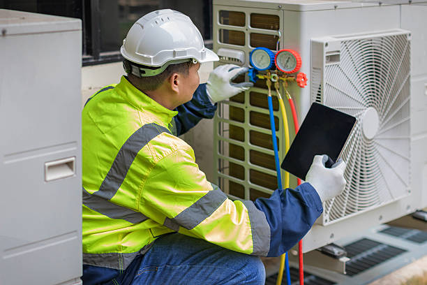 Professional Hvac technician working in Morris Plains, NJ